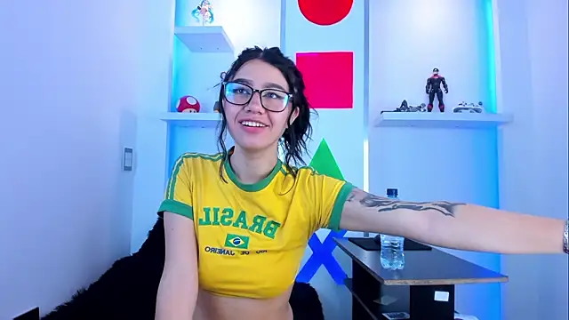 Snapshot of Charlotte_Millers chatting on 29, 11, 2025 Charlotte Millers online show from 29, 11, 2025