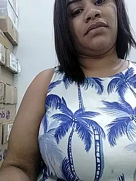 lovecarolyne online show from 27, 10, 2025
