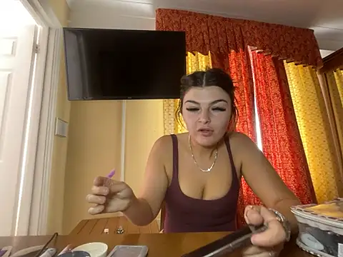 Snapshot of rosie-hipstergal chatting on 15, 6, 2026 rosie-hipstergal online show from 15, 6, 2026
