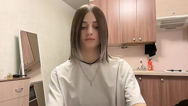 AidaGloshen online show from 1, 11, 2025