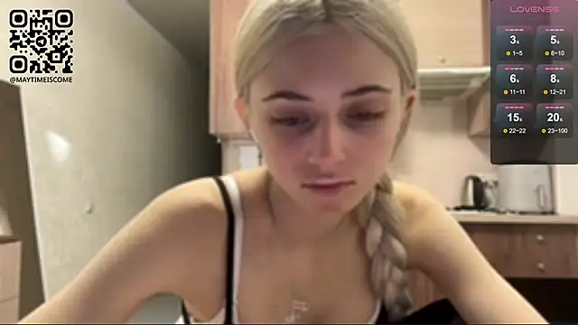 Snapshot of AidaGloshen chatting on 15, 6, 2026 AidaGloshen online show from 15, 6, 2026