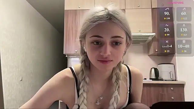 Snapshot of AidaGloshen chatting on 28, 6, 2026 AidaGloshen online show from 28, 6, 2026