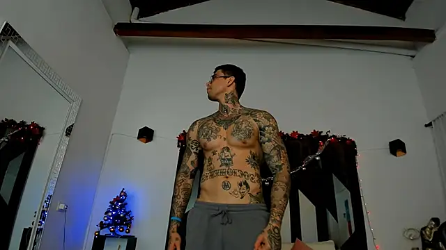 MATEO DILUCA online show from 22, 12, 2025