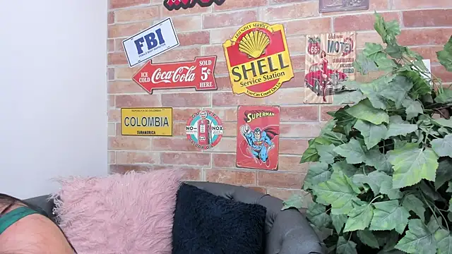 foxy sharlotte online show from 15, 11, 2025