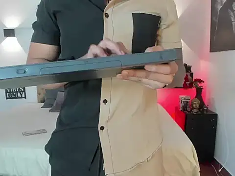 christopher palmerjs online show from 13, 1, 2026