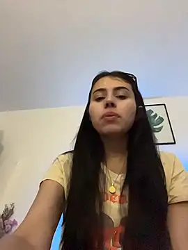 BIJOU SECRET online show from 16, 12, 2025