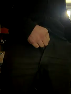 Snapshot of davi73d chatting on 25, 10, 2025 davi73d online show from 25, 10, 2025