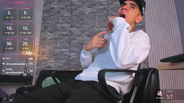 zack joness18 online show from 9, 11, 2025