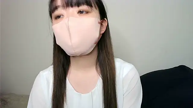 yua chan00 online show from 3, 11, 2025