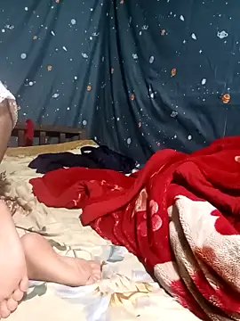 Snapshot of Phoena-a chatting on 11, 4, 2026 Phoena-a online show from 11, 4, 2026