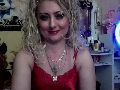 xHot Amazonq online show from 17, 11, 2025