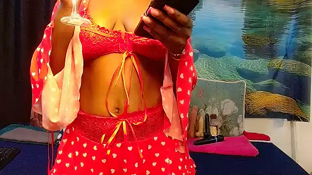 Lisa-001 online show from 11, 3, 2026