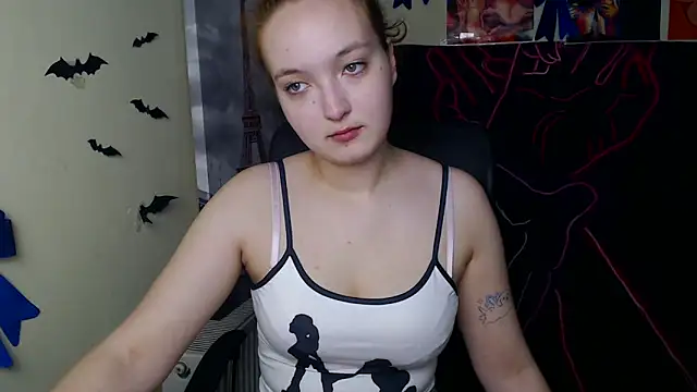 Snapshot of MissAriaa chatting on 25, 4, 2026 MissAriaa online show from 25, 4, 2026