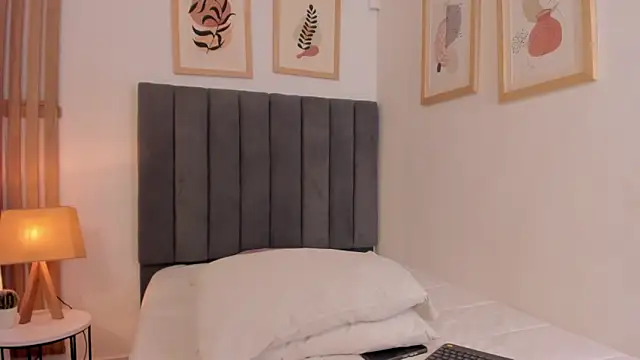 DeniseBurton online show from 3, 2, 2026