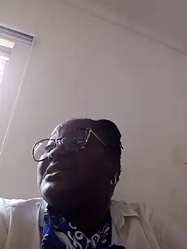 SweetestDIP online show from 27, 10, 2025