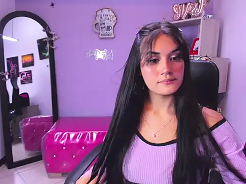 Charlotte Rosy online show from 30, 10, 2025