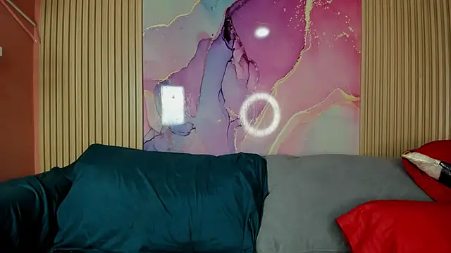 NhoanBrunette online show from 25, 11, 2025