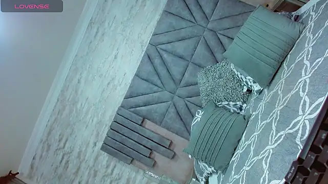 chairahot2 online show from 25, 11, 2025