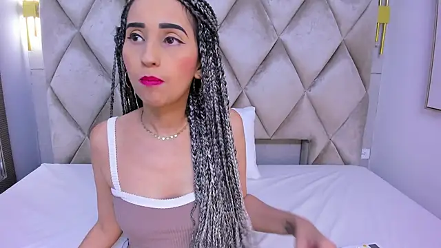 violett rabbit  online show from 19, 12, 2025