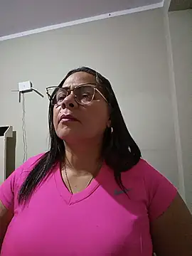 Snapshot of Angie_milf50 chatting on 20, 7, 2026 Angie milf50 online show from 20, 7, 2026