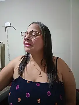Snapshot of Angie_milf50 chatting on 1, 8, 2026 Angie milf50 online show from 1, 8, 2026