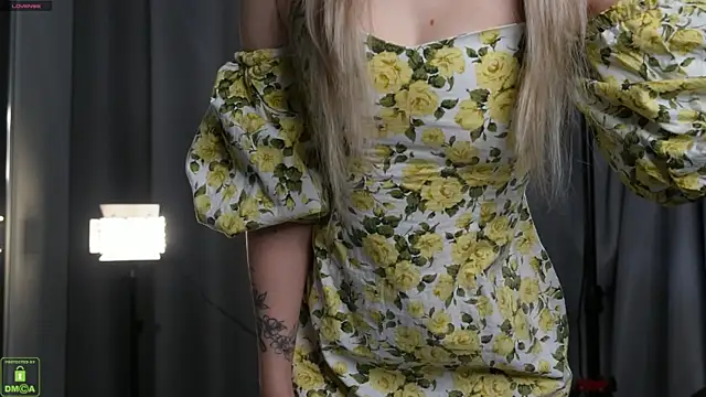 Hochu Labubu online show from 30, 10, 2025