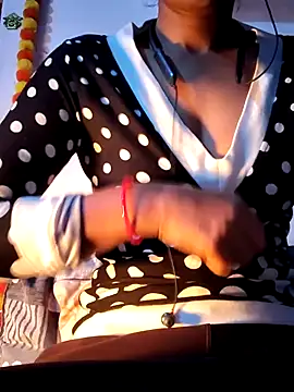 Hot-Rubyy online show from 5, 12, 2025