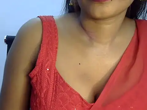 Snapshot of Cutie_Sonam chatting on 28, 10, 2025 Cutie Sonam online show from 28, 10, 2025