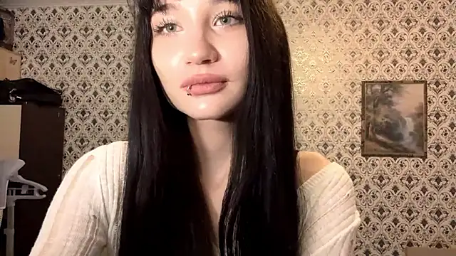 SofiaDreams09 online show from 19, 1, 2026