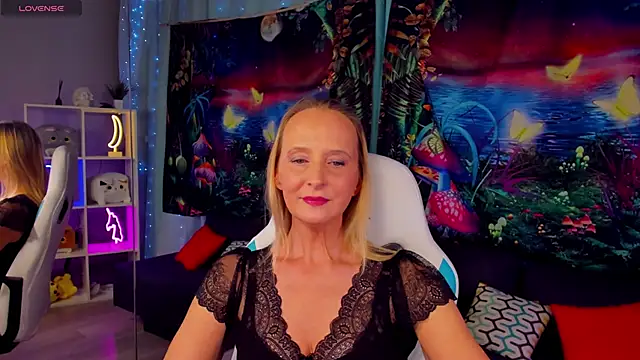 ScarlettPalmer online show from 17, 12, 2025