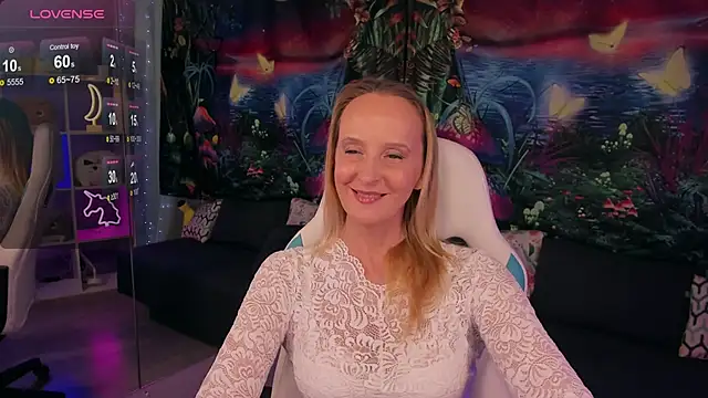 ScarlettPalmer online show from 10, 1, 2026