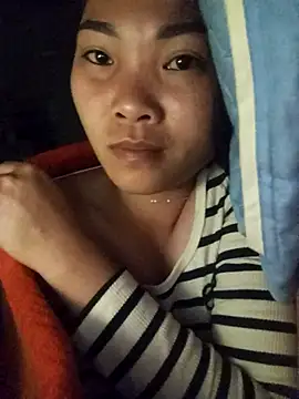 Snapshot of Lovebaby-love chatting on 2, 12, 2025 Lovebaby-love online show from 2, 12, 2025