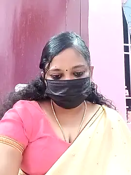 Snapshot of Mandhra28 chatting on 28, 10, 2025 Mandhra28 online show from 28, 10, 2025