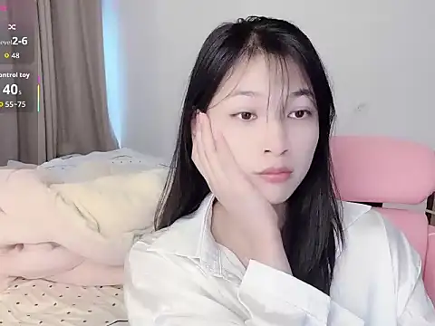 Snapshot of -Amy-888 chatting on 4, 11, 2025 -Amy-888 online show from 4, 11, 2025