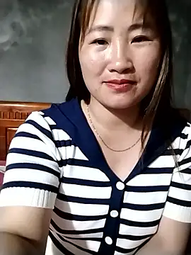 emini-xx online show from 3, 4, 2026