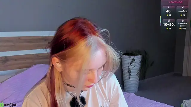 Snapshot of AngelWisee chatting on 10, 6, 2026 AngelWisee online show from 10, 6, 2026