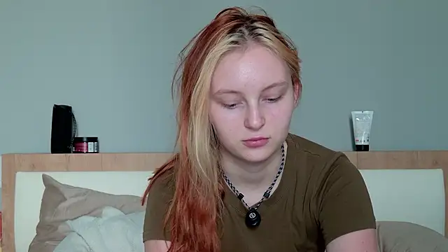 Snapshot of AngelWisee chatting on 27, 7, 2026 AngelWisee online show from 27, 7, 2026