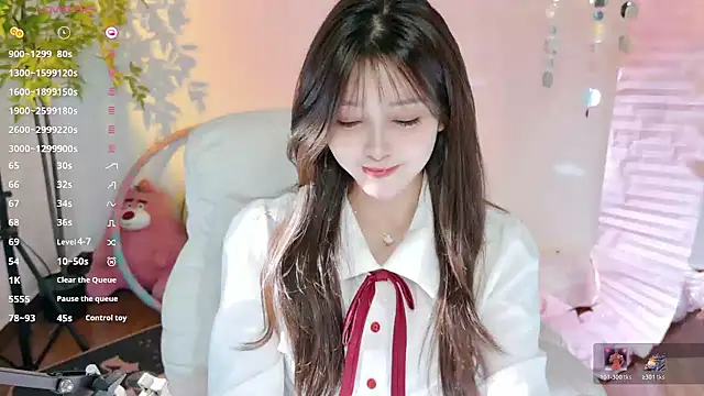 Snapshot of Yiluo95 chatting on 12, 6, 2026 Yiluo95 online show from 12, 6, 2026