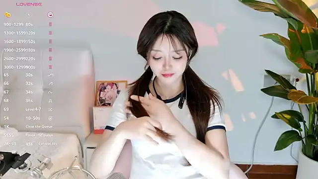 Snapshot of Yiluo95 chatting on 22, 6, 2026 Yiluo95 online show from 22, 6, 2026
