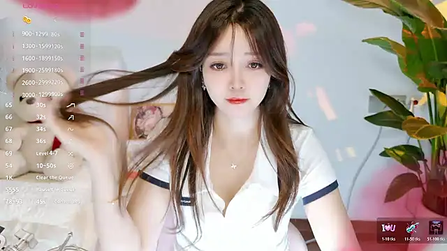Snapshot of Yiluo95 chatting on 23, 6, 2026 Yiluo95 online show from 23, 6, 2026