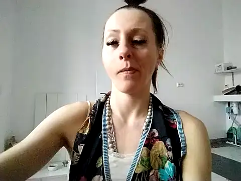 Anneta280671 online show from 19, 1, 2026