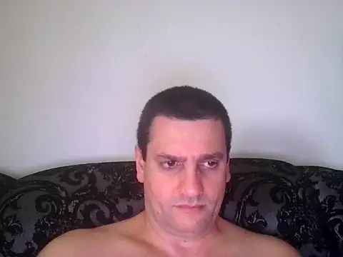 Snapshot of Alex-Naturista chatting on 5, 5, 2026 Alex-Naturista online show from 5, 5, 2026