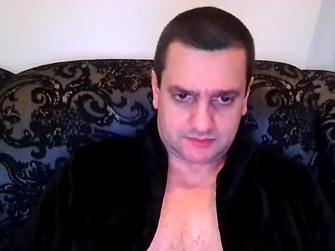 Snapshot of Alex-Naturista chatting on 8, 6, 2026 Alex-Naturista online show from 8, 6, 2026