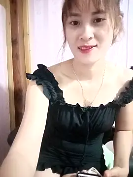 Em xinh01 online show from 16, 5, 2026