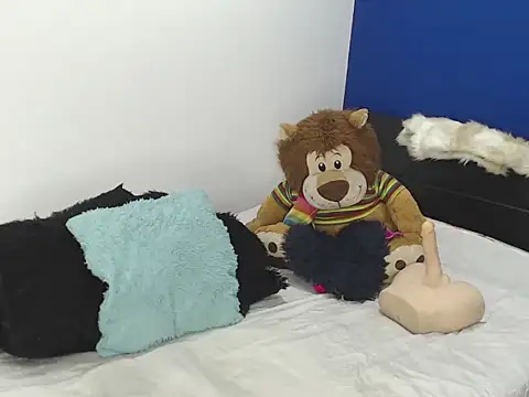 EmmilyConnor online show from 28, 2, 2026