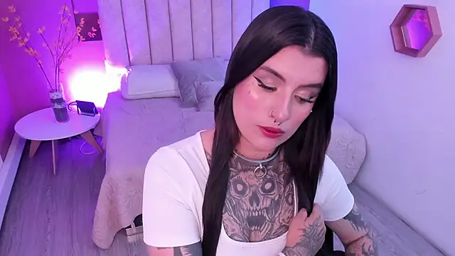 Snapshot of mia_jagger chatting on 6, 2, 2026 mia jagger online show from 6, 2, 2026