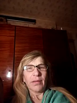 Snapshot of Georgette466 chatting on 21, 12, 2025 Georgette466 online show from 21, 12, 2025