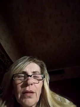 Snapshot of Georgette466 chatting on 21, 12, 2025 Georgette466 online show from 21, 12, 2025