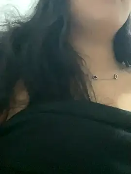 Snapshot of morenahhwy chatting on 5, 11, 2025 morenahhwy online show from 5, 11, 2025