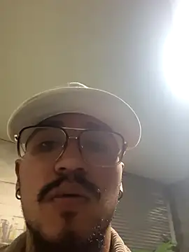 Noa N Luxy online show from 6, 11, 2025